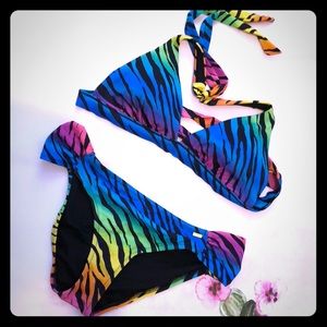 NWOT Victoria’s Secret Pink Bikini Rainbow Zebra M